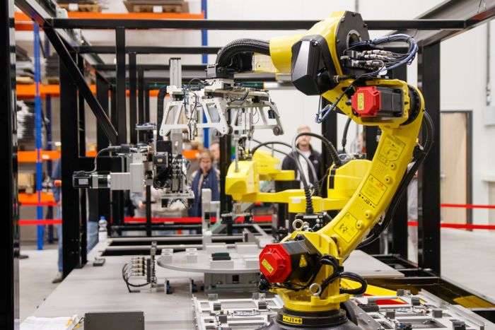 Industrial Robot Arm